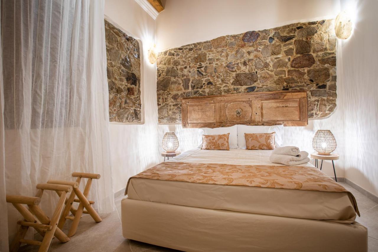 Moon'S Tower Suite&Rooms Портоскузо Екстериор снимка